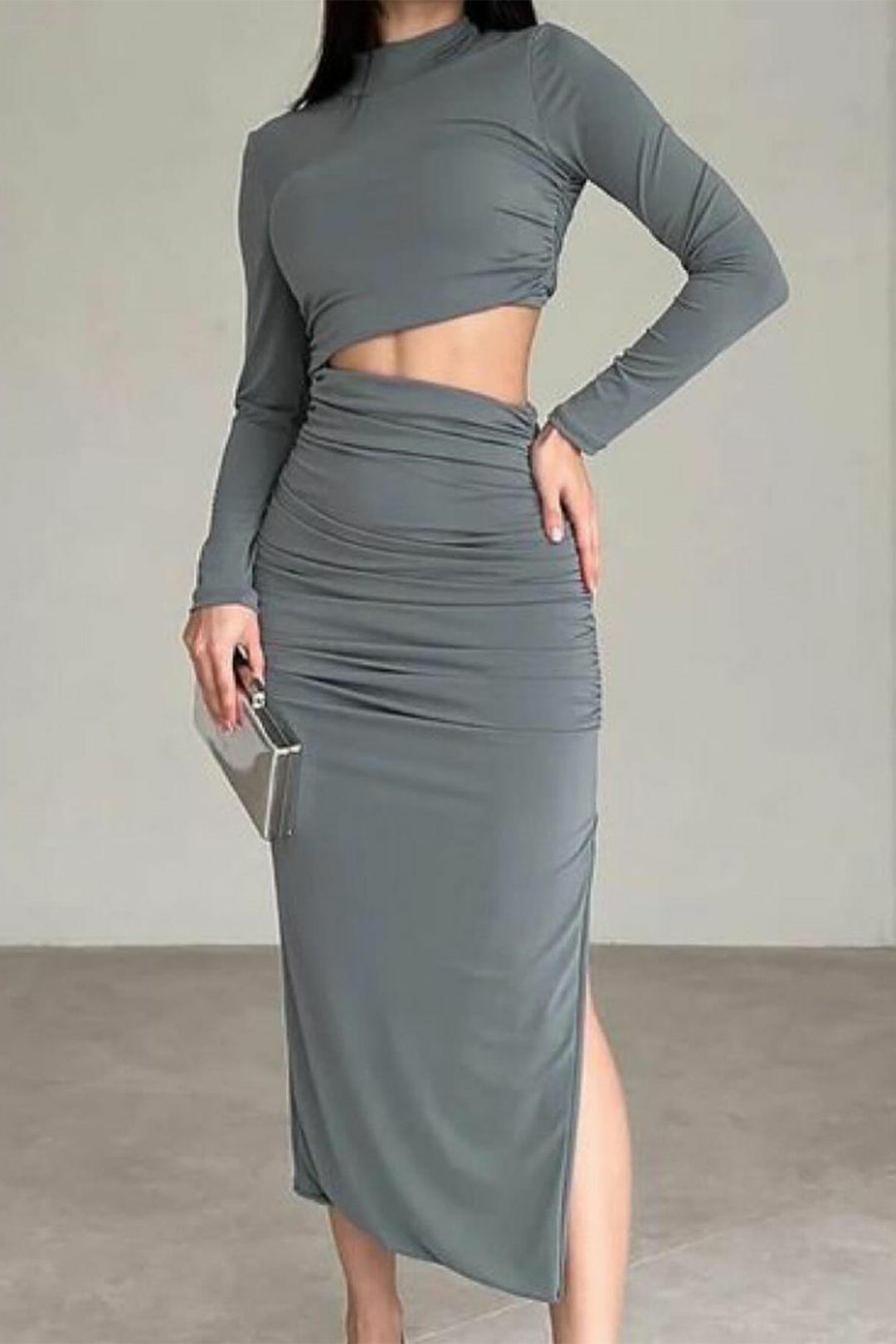 Mock Neck Cut Midi Elbise