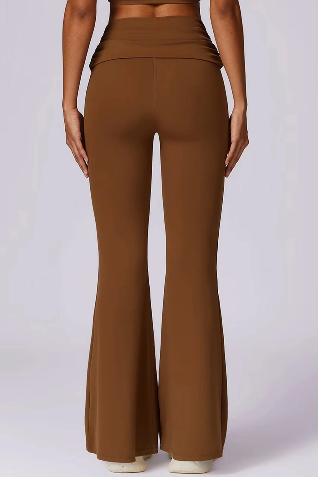 Pantaloni a zampa Selina