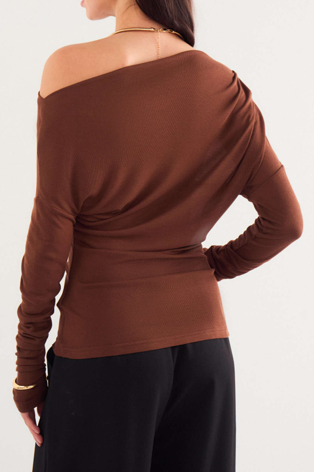 Asymmetry Shoulder Ruched Long-Sleeve Üst