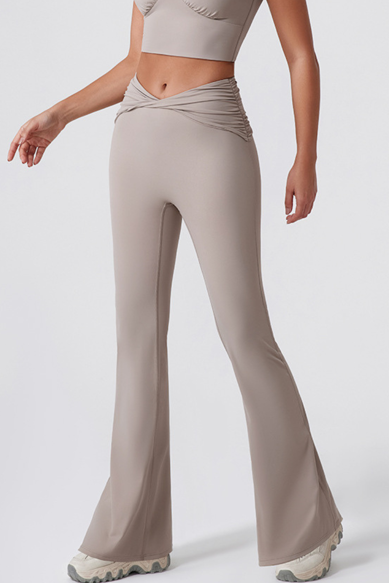 Vivi Twist-Waist Flared Leggings