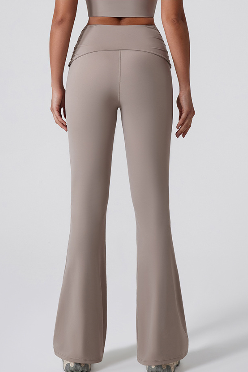 Vivi Twist-Waist Flared Leggings