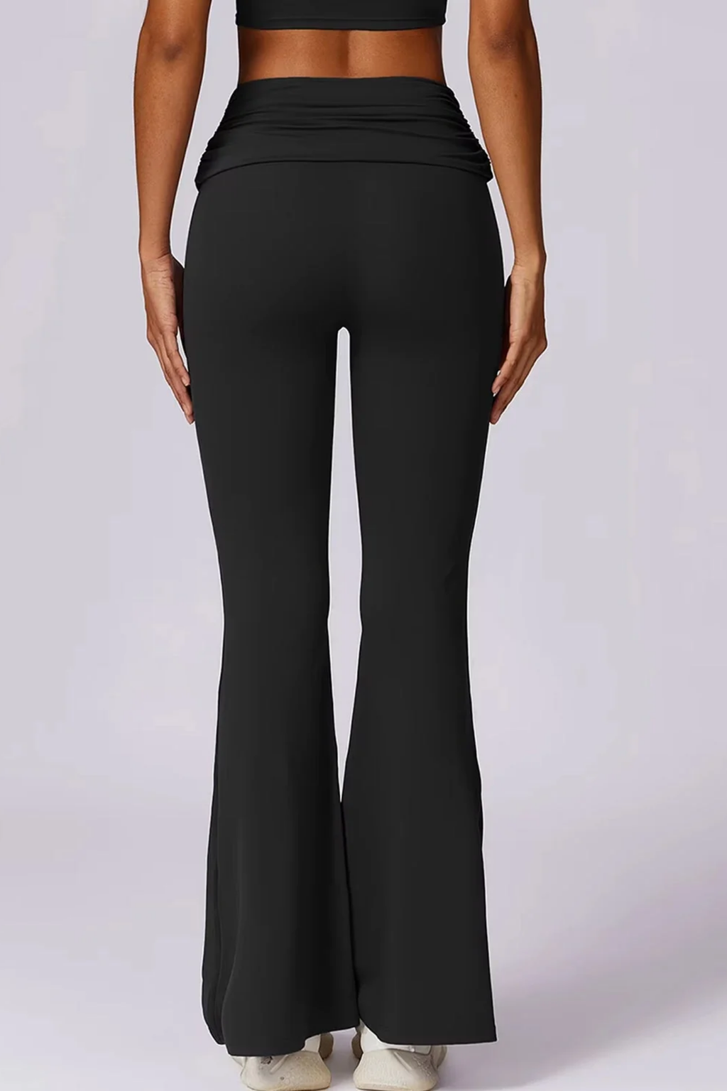 Pantaloni a zampa Selina