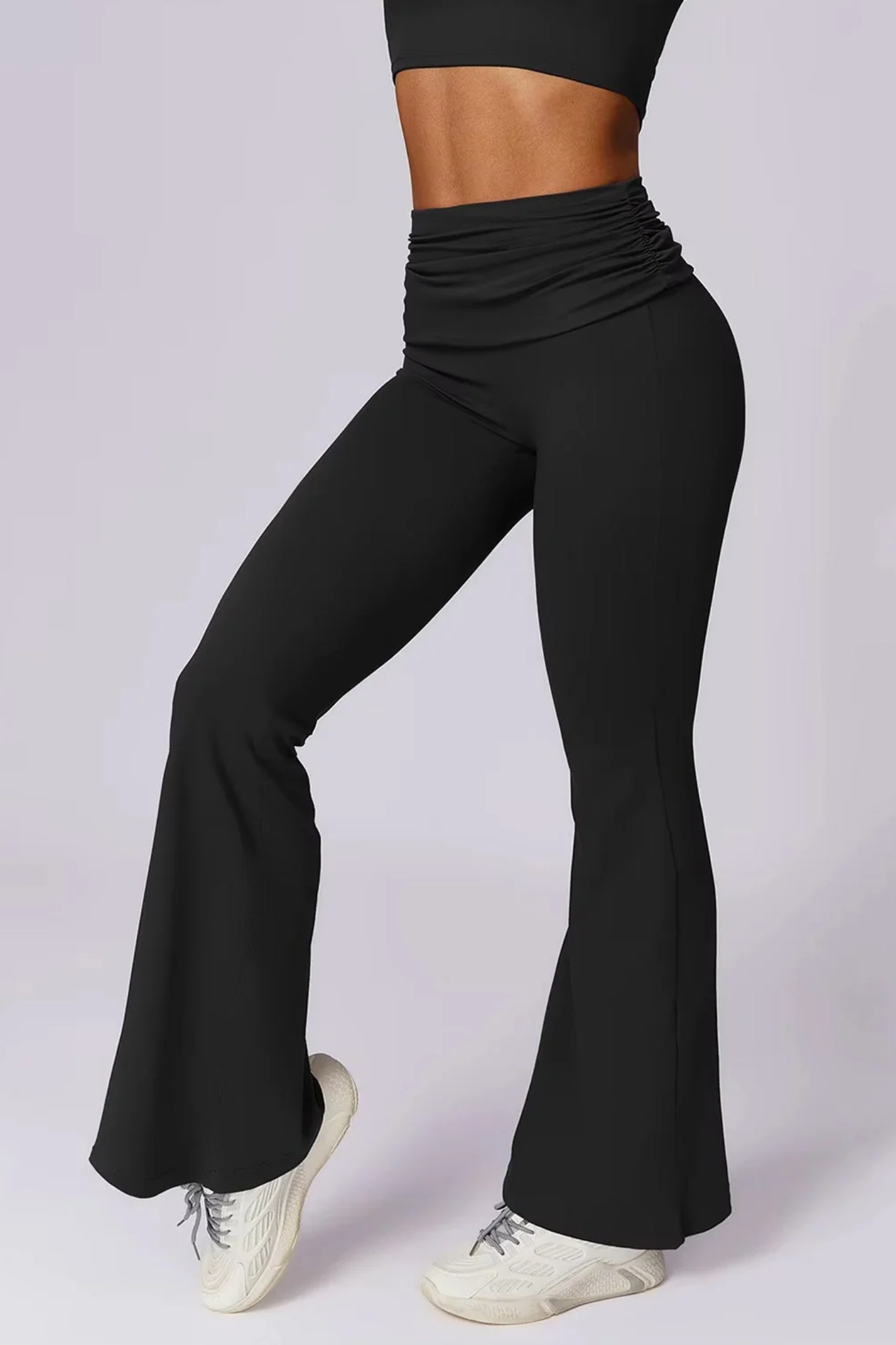 Pantaloni a zampa Selina