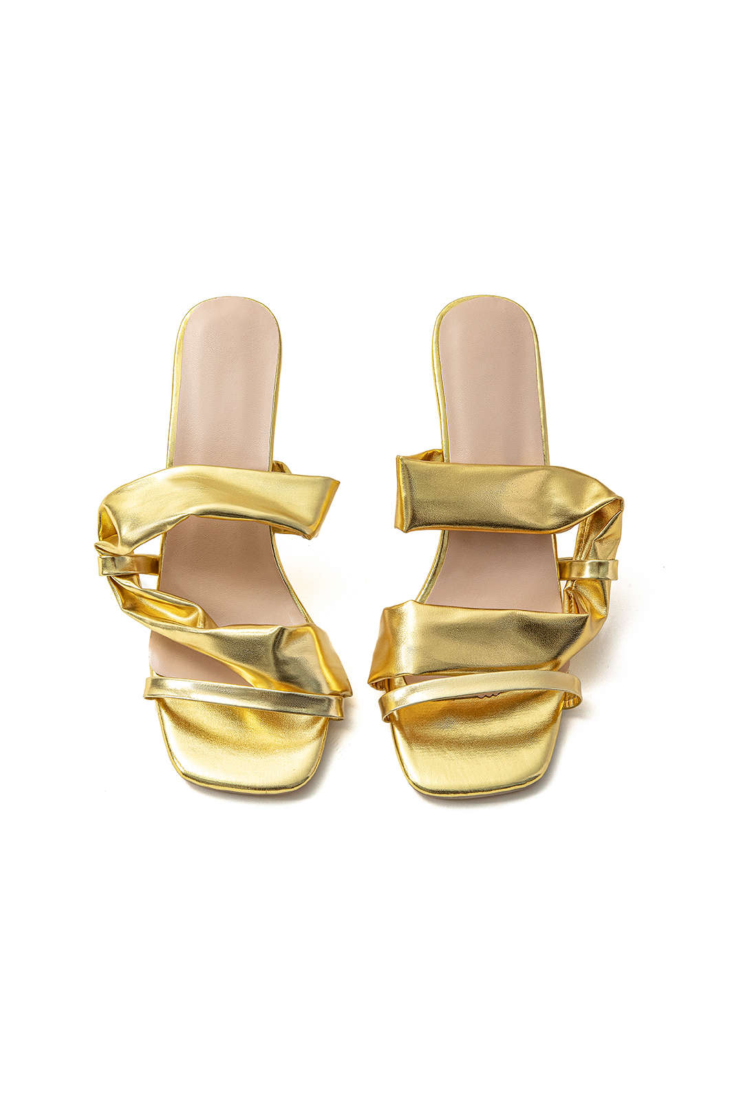 ALTIN ​​AURA TOPUKLU AYAKKABILAR 