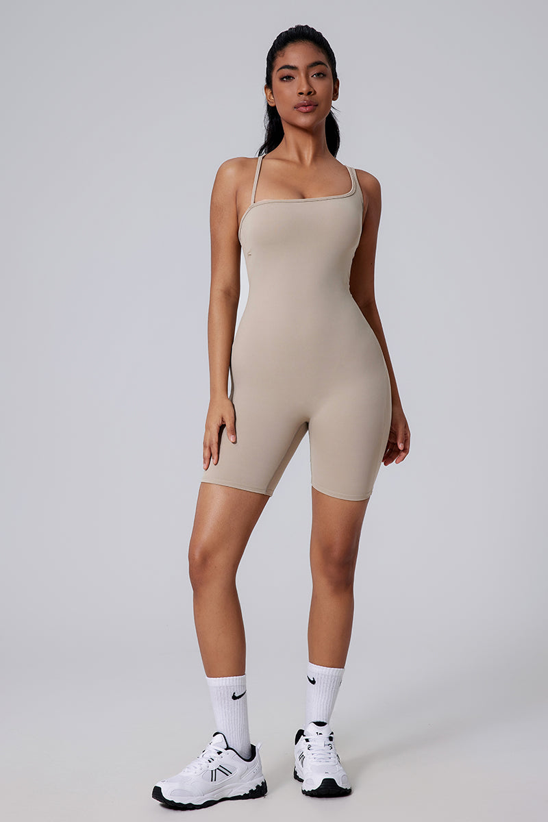 Body Inga con espalda en Y y short integrado