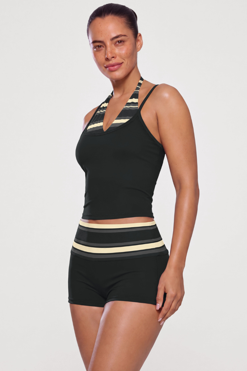 Conjunto Sadie de top halter retro y shorts