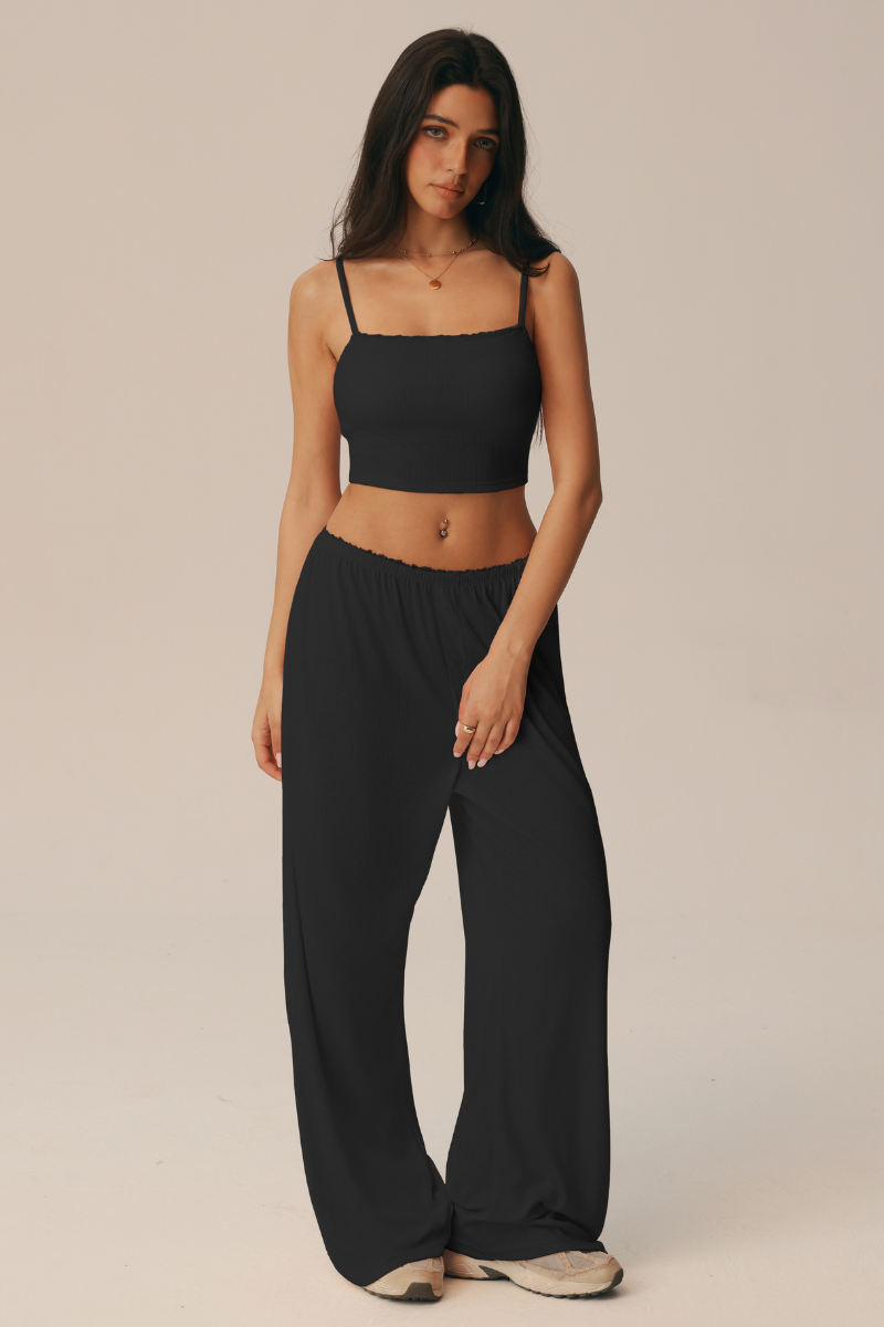 Completo 3 pezzi Giselle: reggiseno, top incrociato e pantaloni ampi