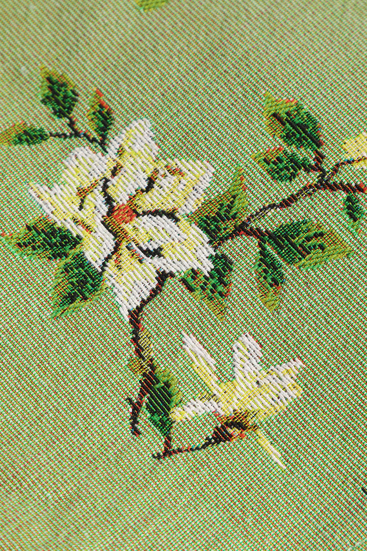 Çiçek Desenli Bağcıklı Bluz 