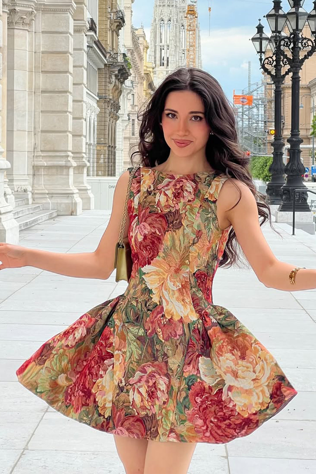 Çiçekli Mini Elbise