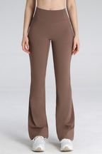 Mira Pocket Flared Yoga Pants