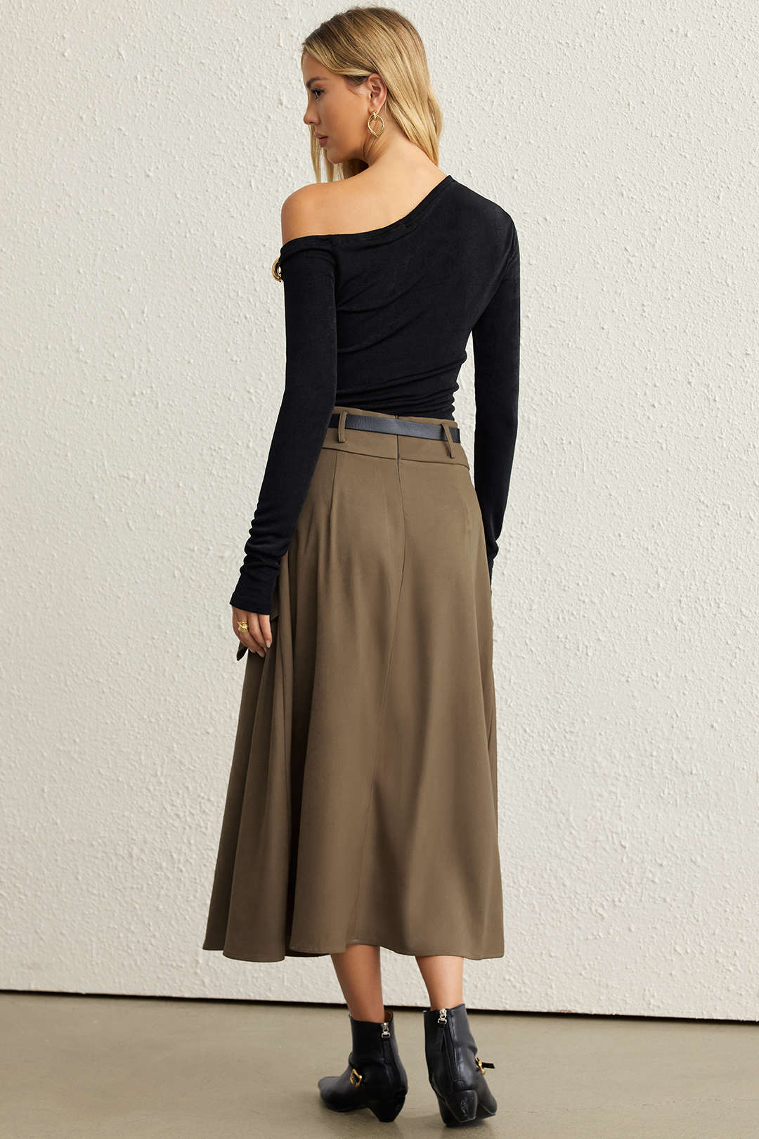 Vandoria Utility Belted Midi Skirt