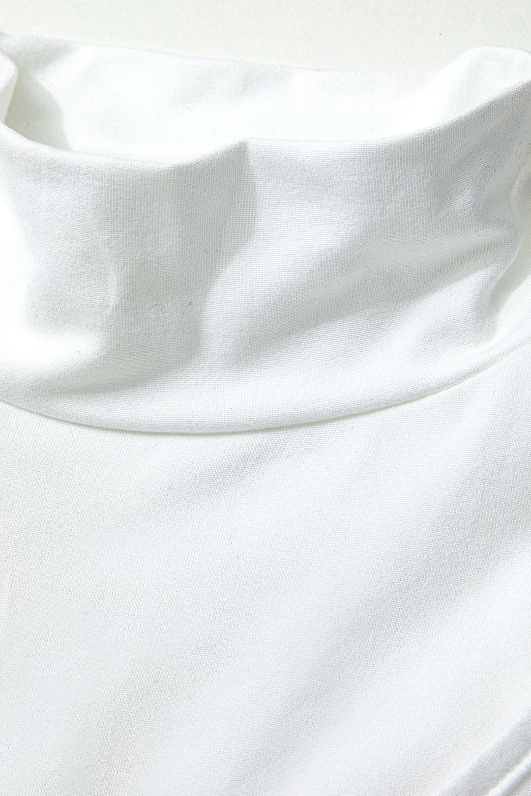 Yüksek Yaka Dikişli Tulum 