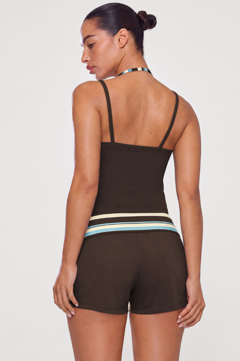Conjunto Sadie de top halter retro y shorts