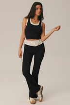Conjunto Clio de camiseta de tirantes y pantalón acampanado de lunares