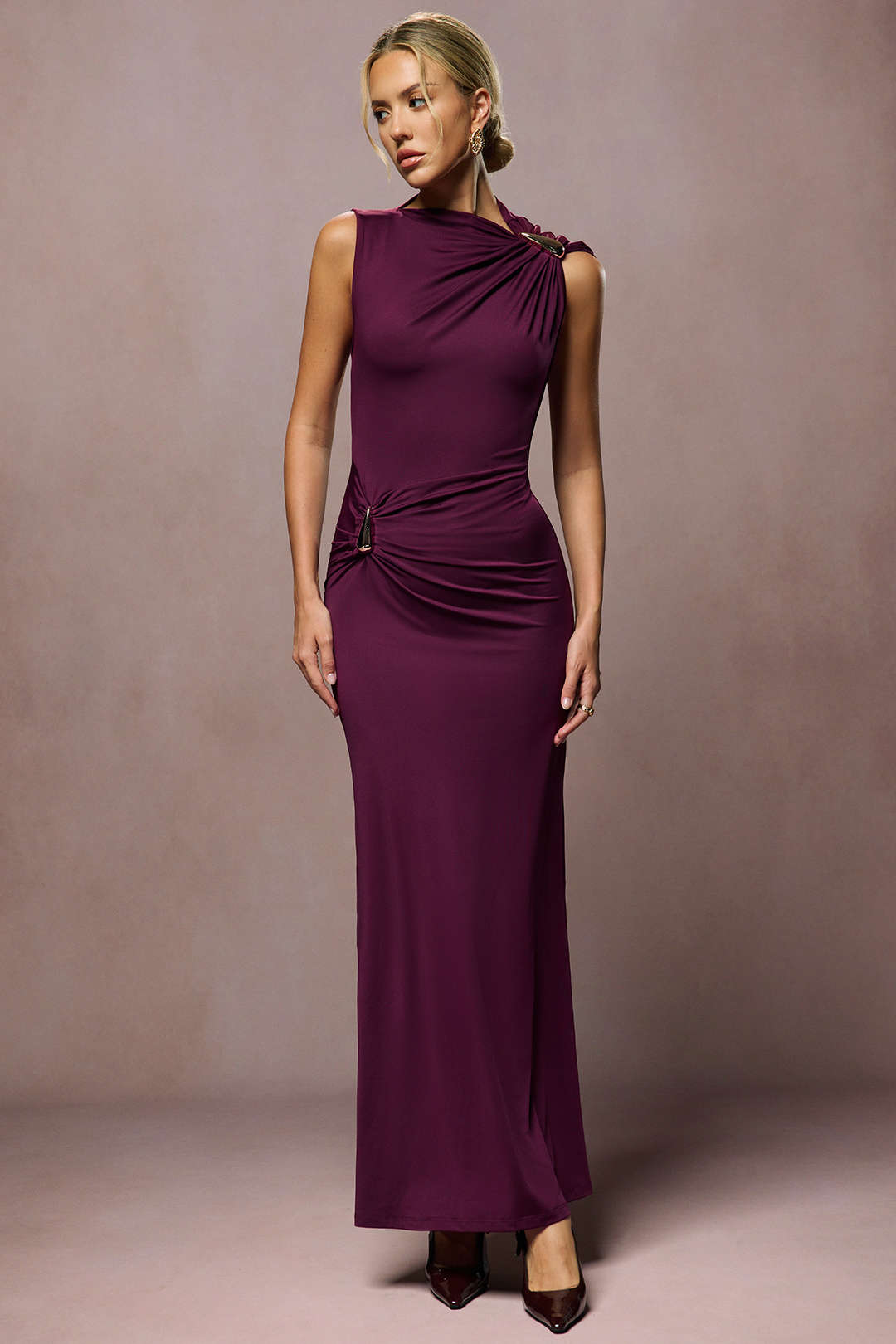 Asimetrik Uzun Elbise