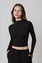 Rose Turtleneck Top – Nero