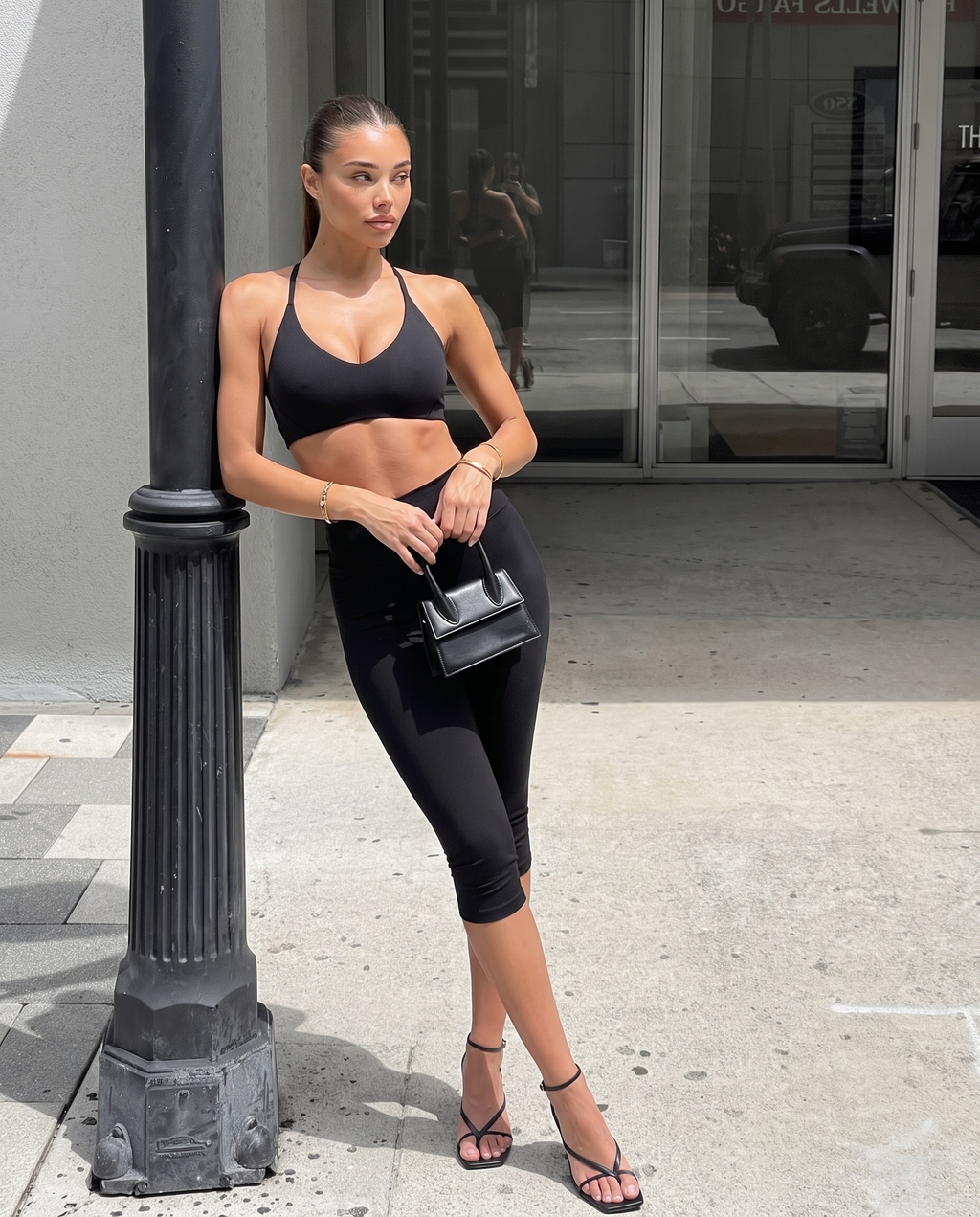 Amelie Capri Leggings