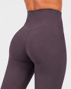 Amelie Capri Leggings