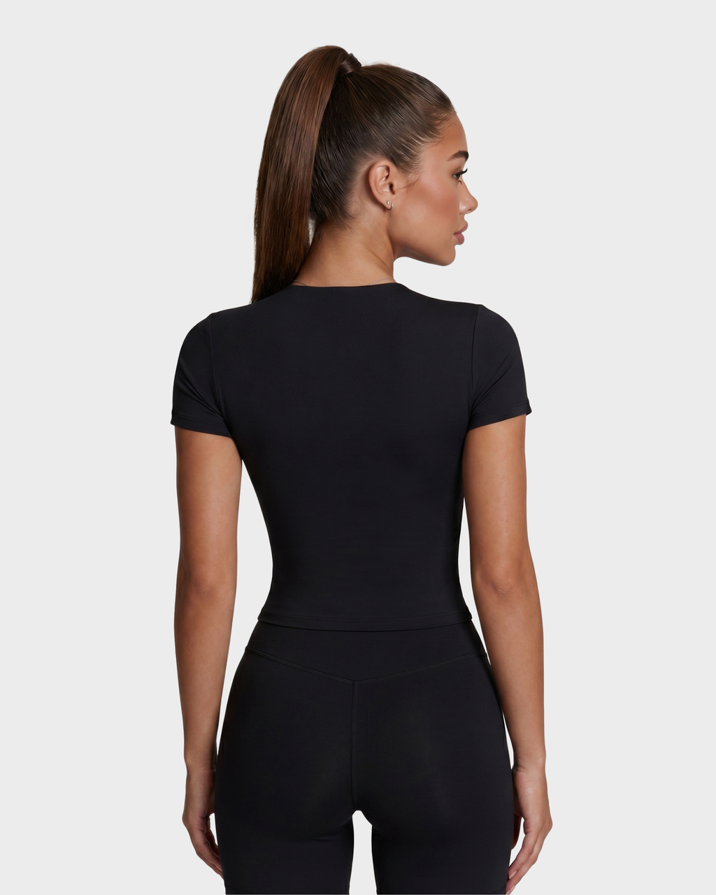 Amelie Tee