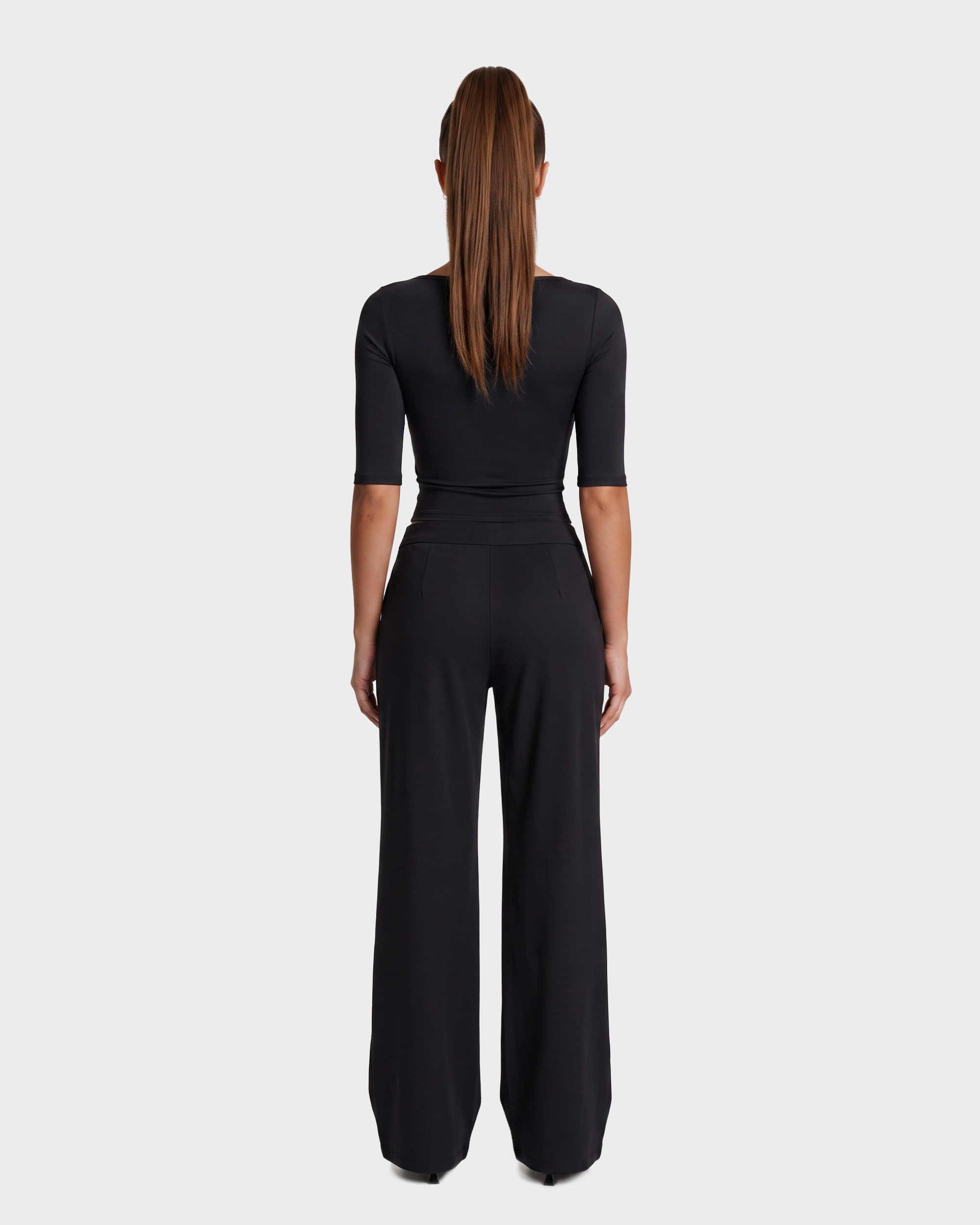 Nola Straight Leg Pant — Nero