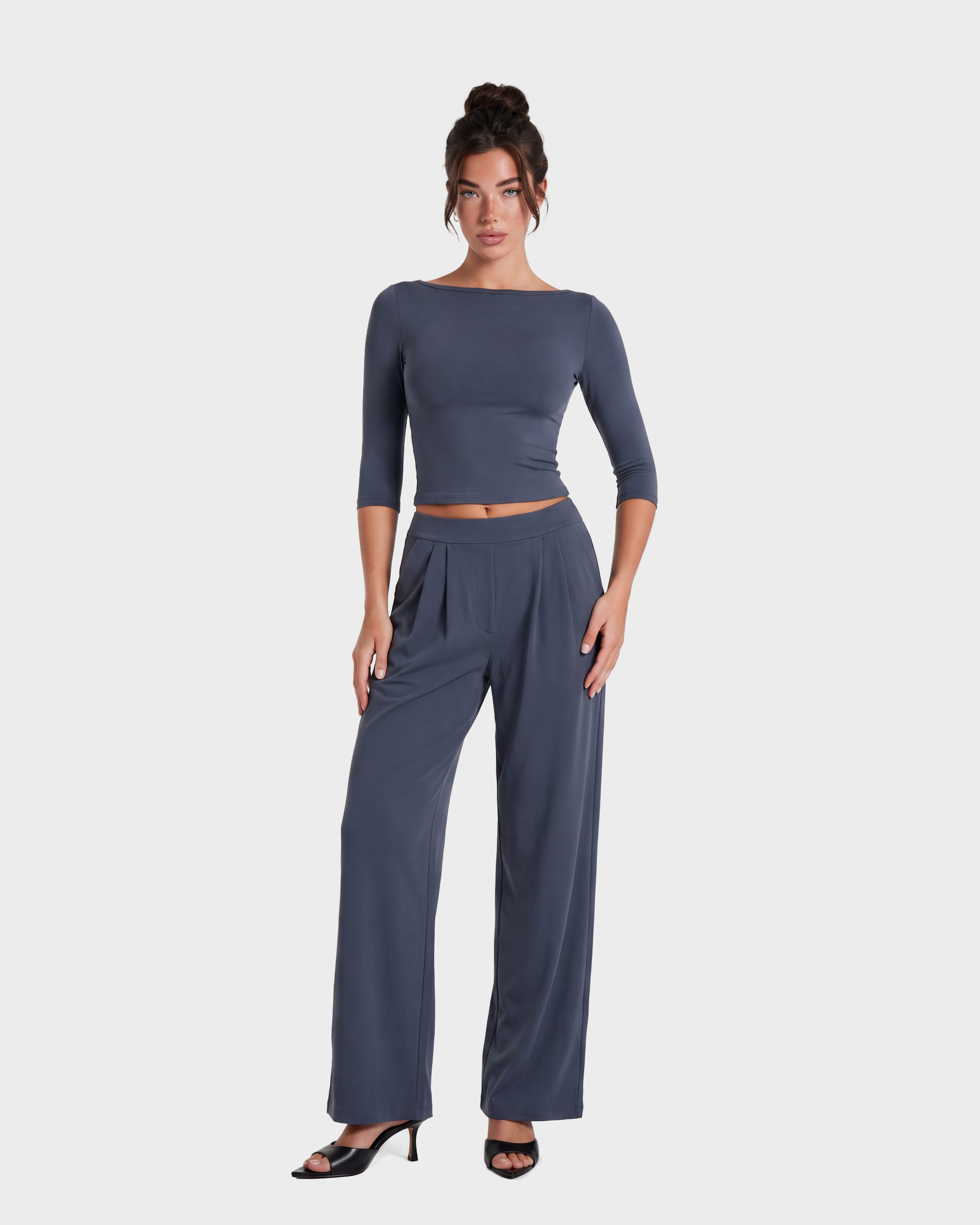 Nola Straight Leg Pant — Blu