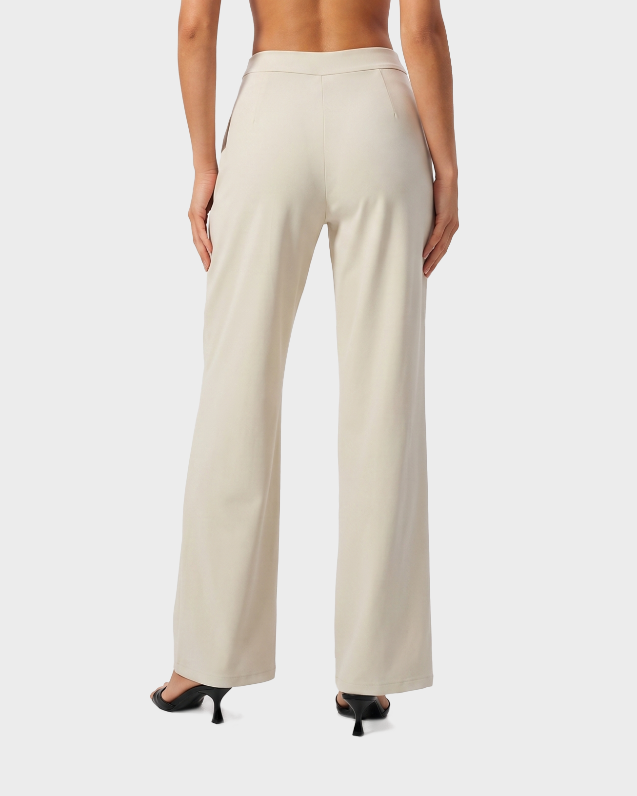 Nola Straight Leg Pant — Panna