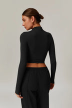 Rose Turtleneck Top – Nero