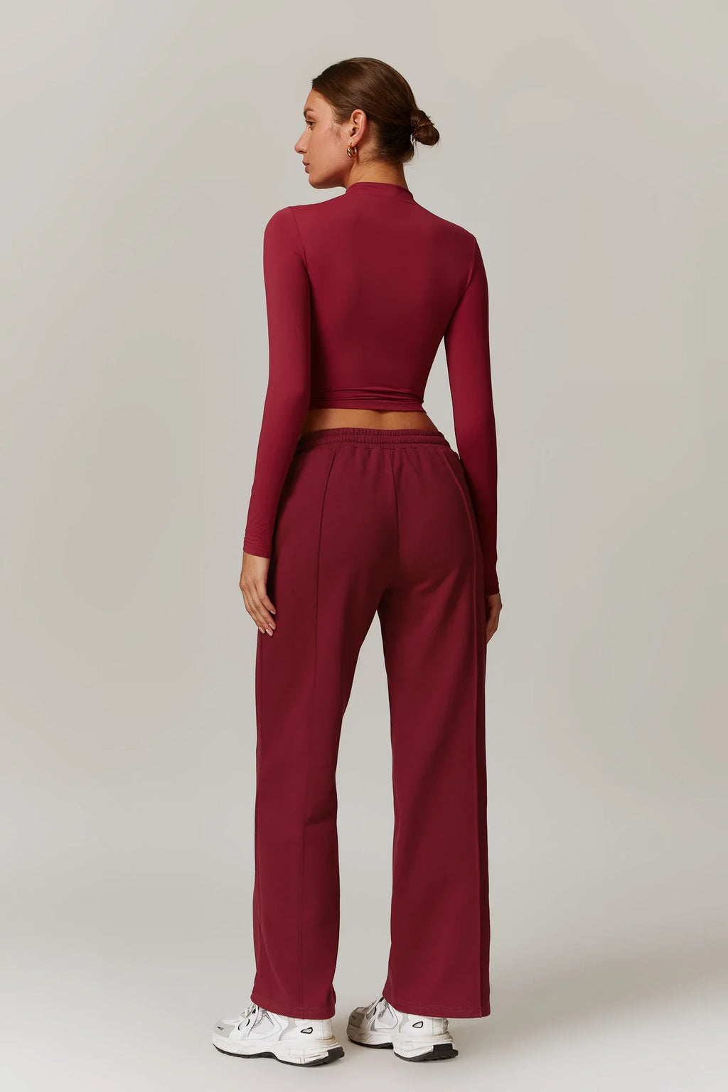 Rose Turtleneck Top – Burgundy