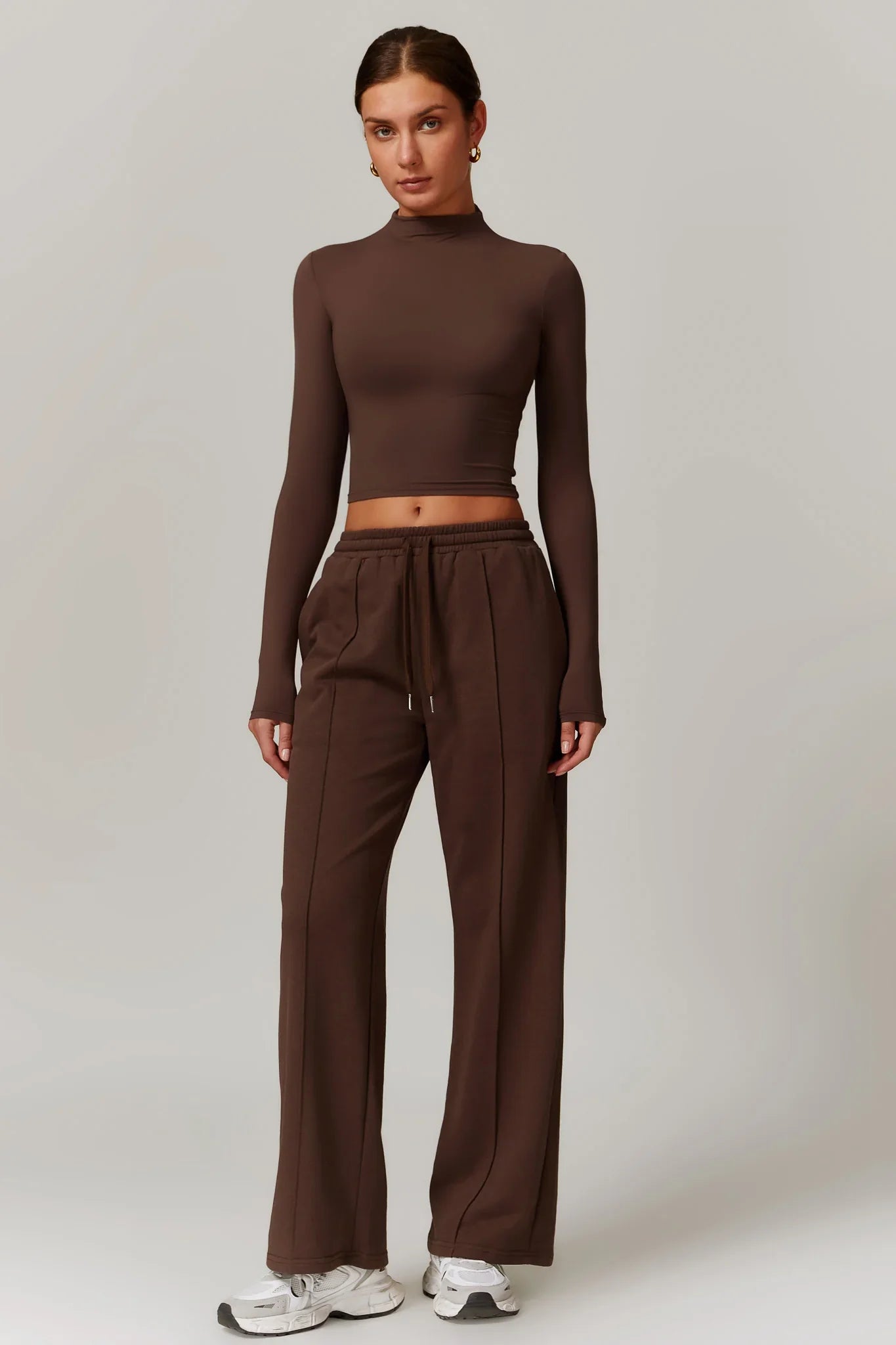 Rose Turtleneck Top – Cacao