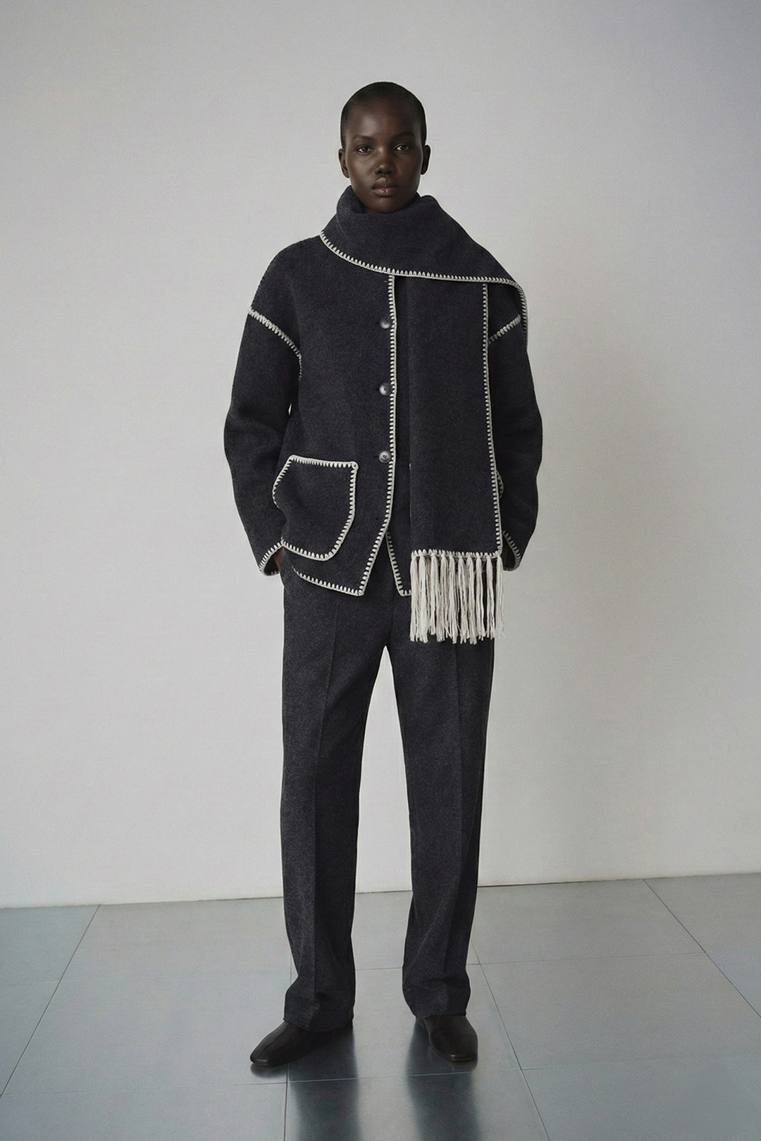 Kontrast Detaylı Ceket 