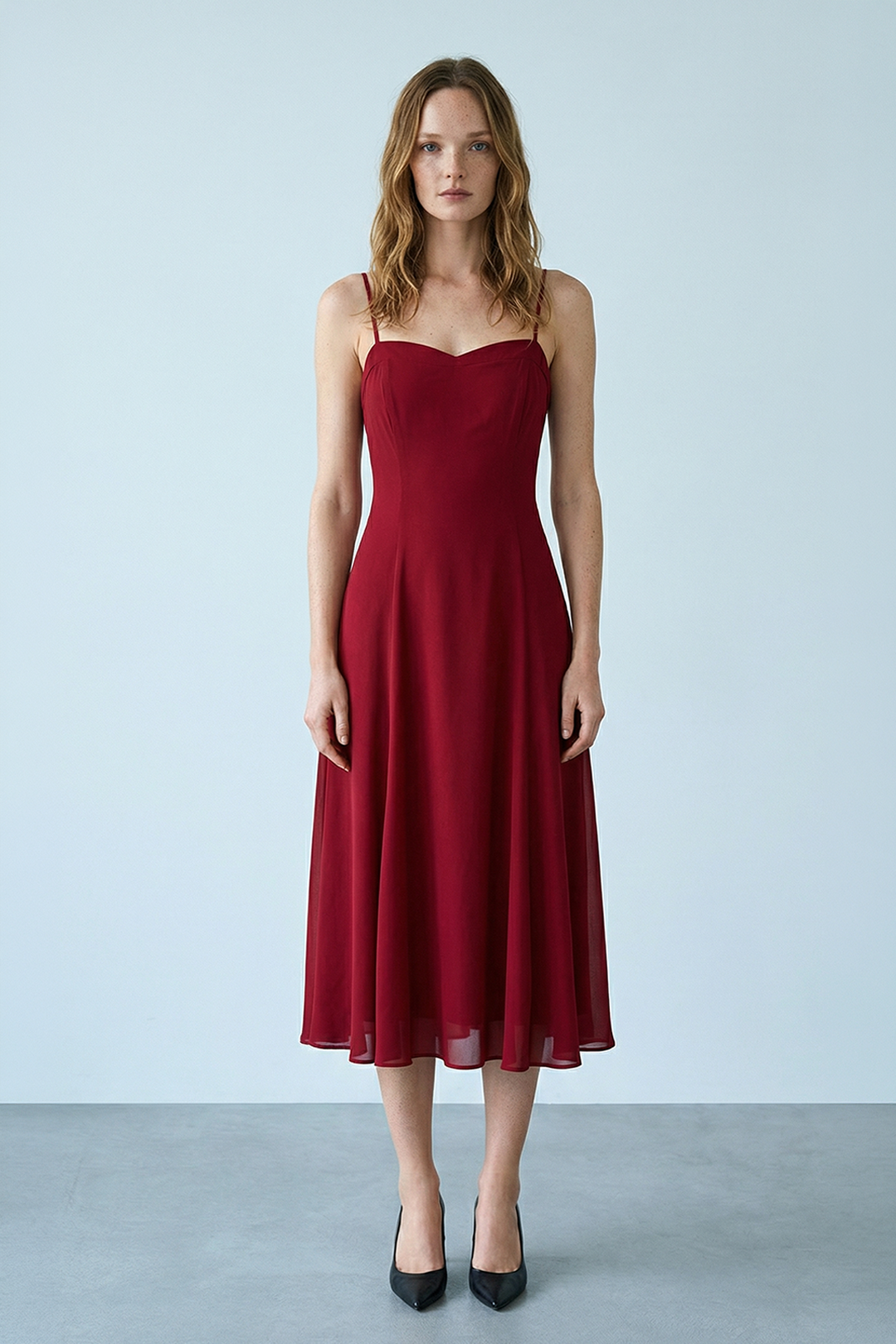 Askılı Detaylı Midi Elbise