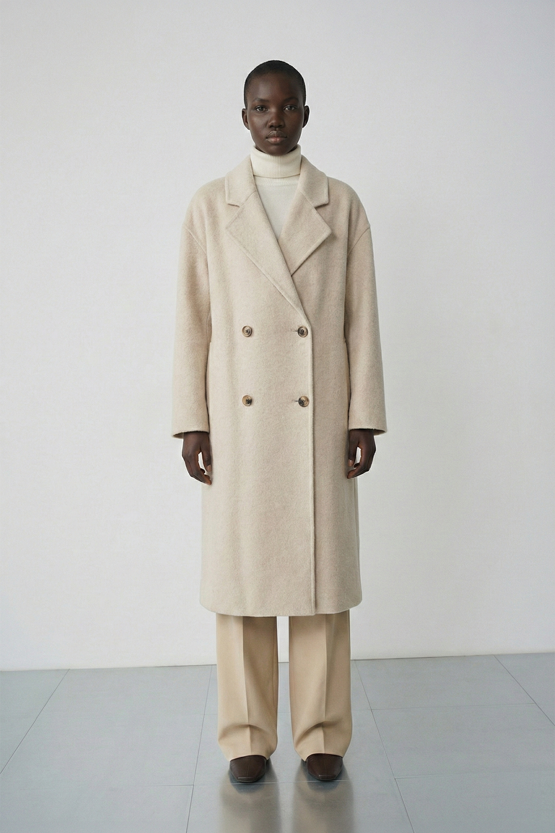 Göğüslü Uzun Palto 