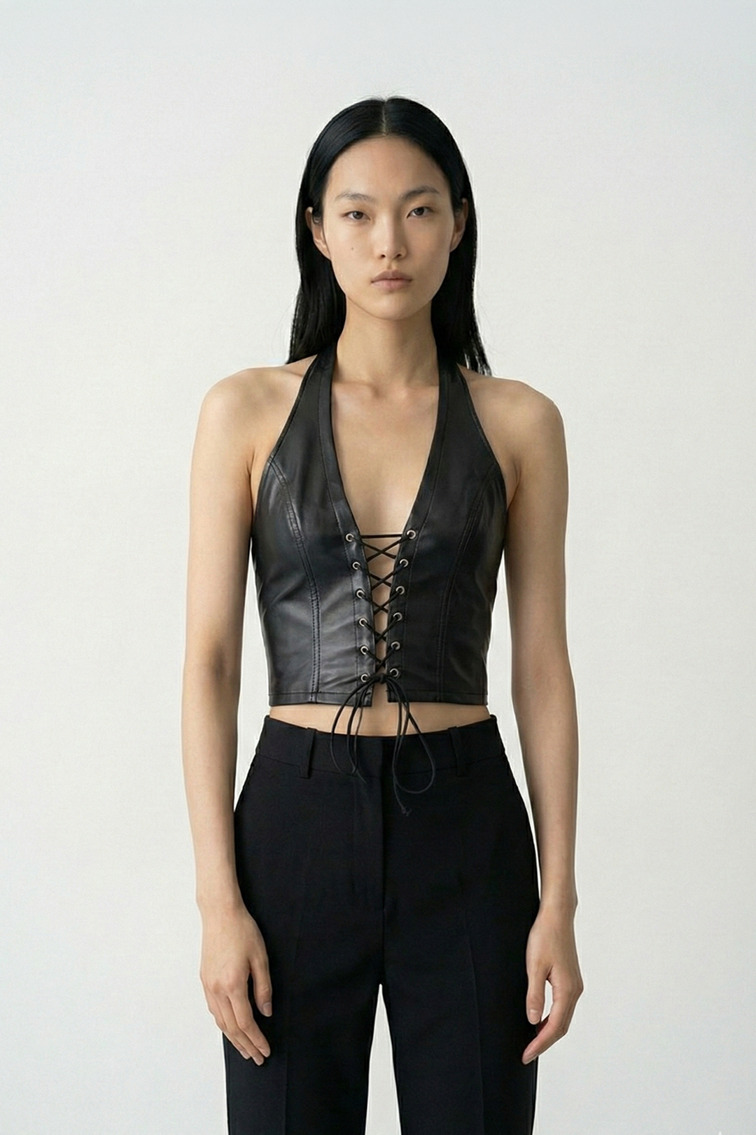 Suni Deri Askılı Bluz 