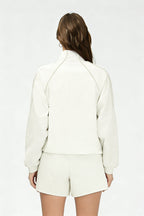 Women's quick-drying and breathable coat and shorts set