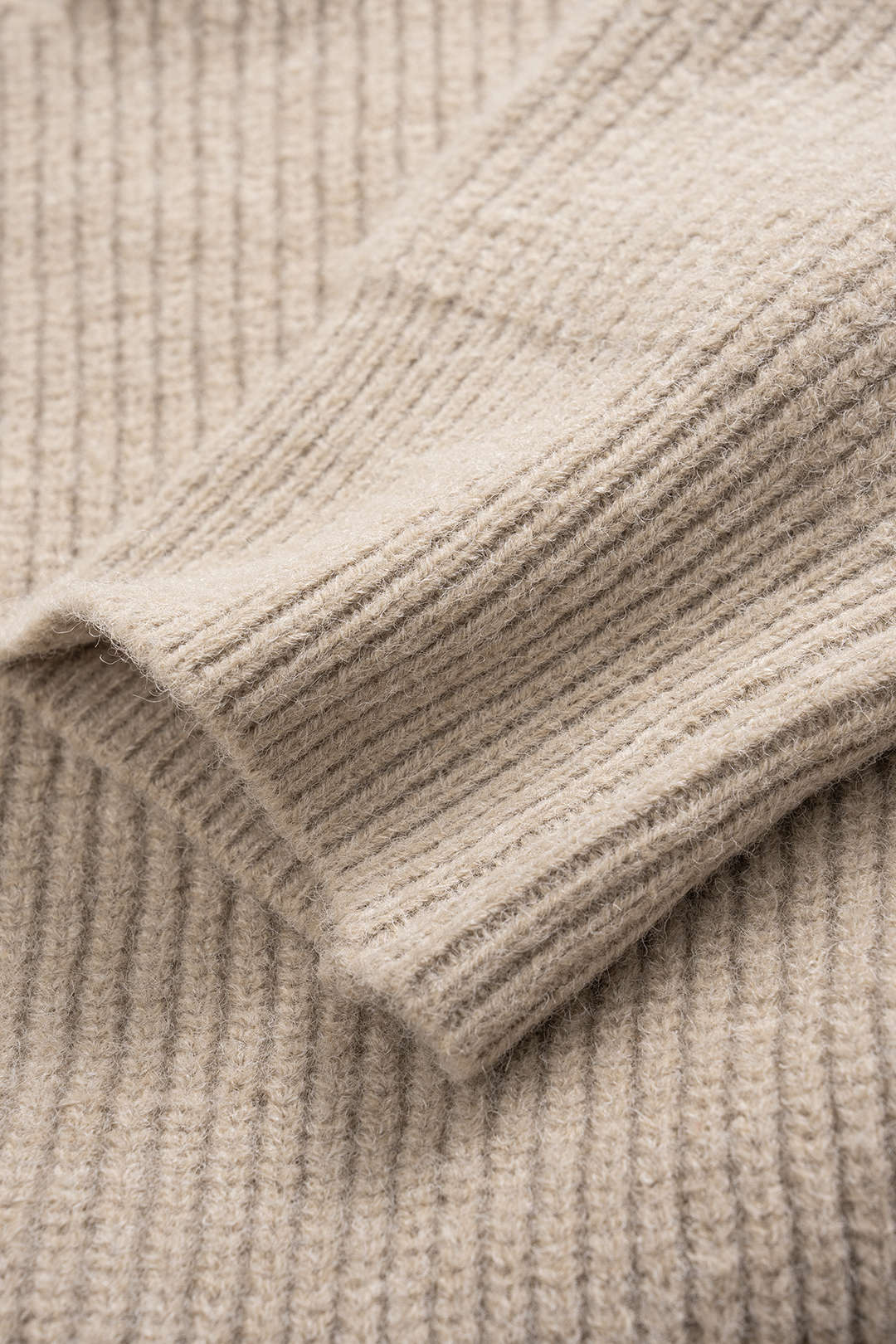 Cross Elegance Knit