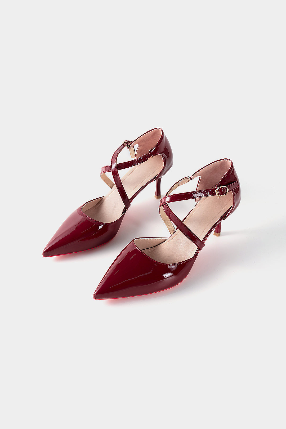 KIRMIZI POZ TOPUKLU AYAKKABILAR 