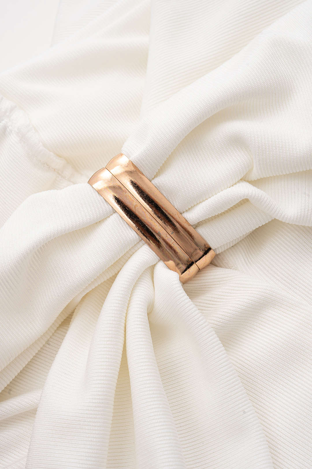 Omuzları açık bluz 