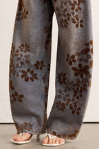 Çiçek Desenli Geniş Paçalı Kot Pantolon