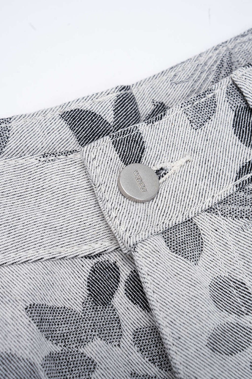 Çiçek Desenli Geniş Paçalı Kot Pantolon