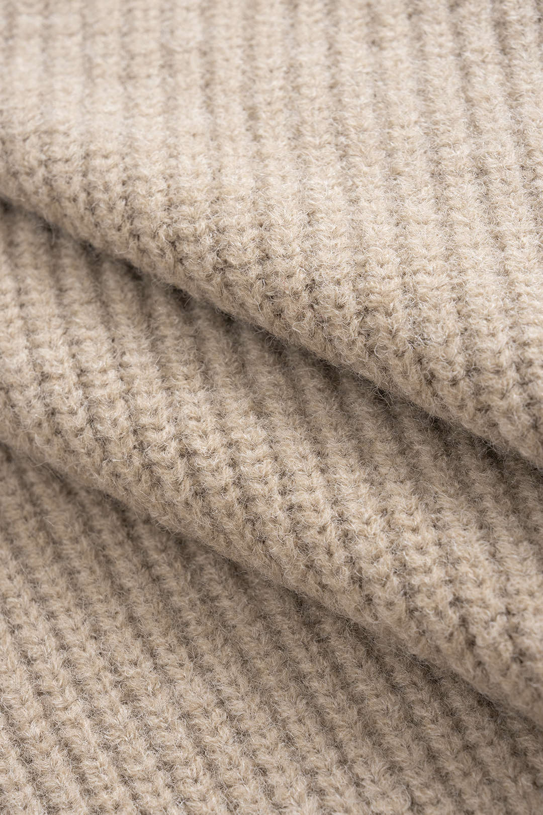 Cross Elegance Knit