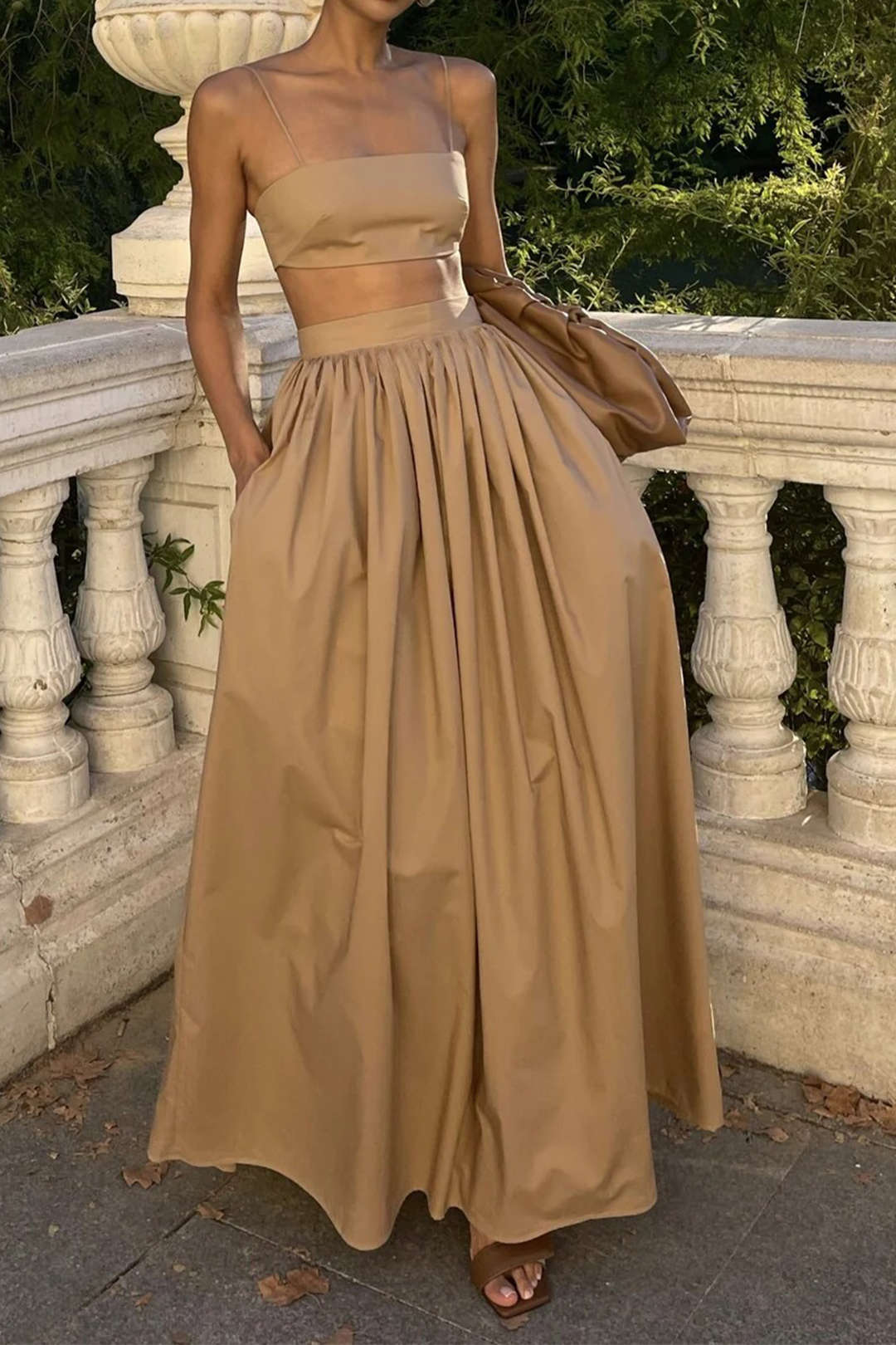 Askılı Detaylı Etek Takımı 