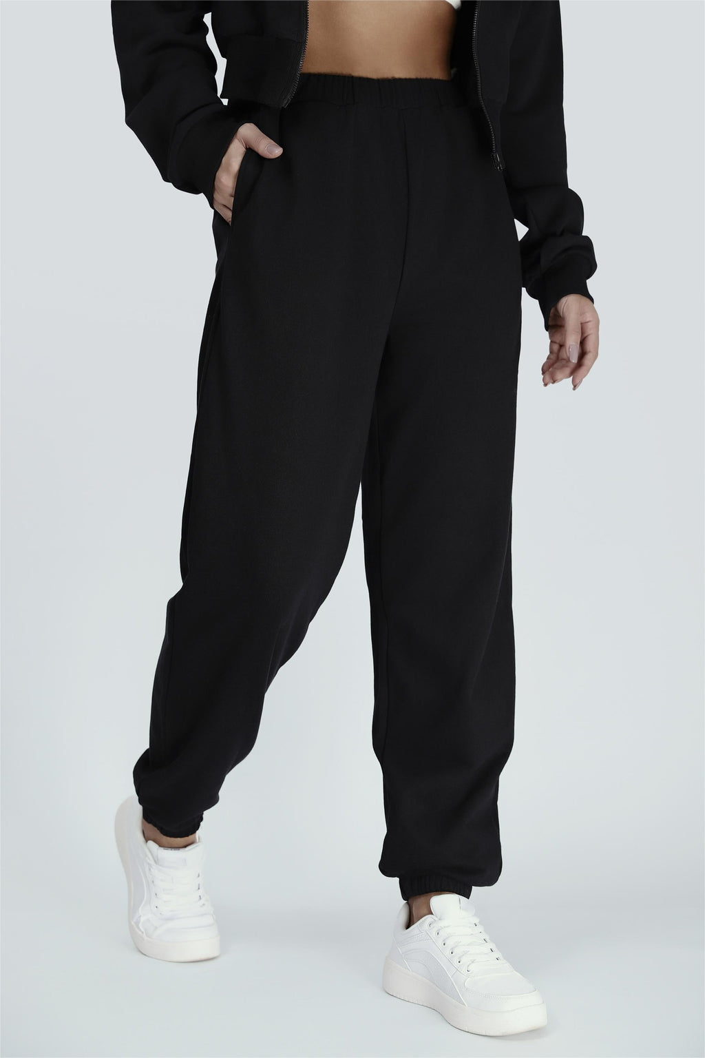 Pantaloni sportivi a vita bassa